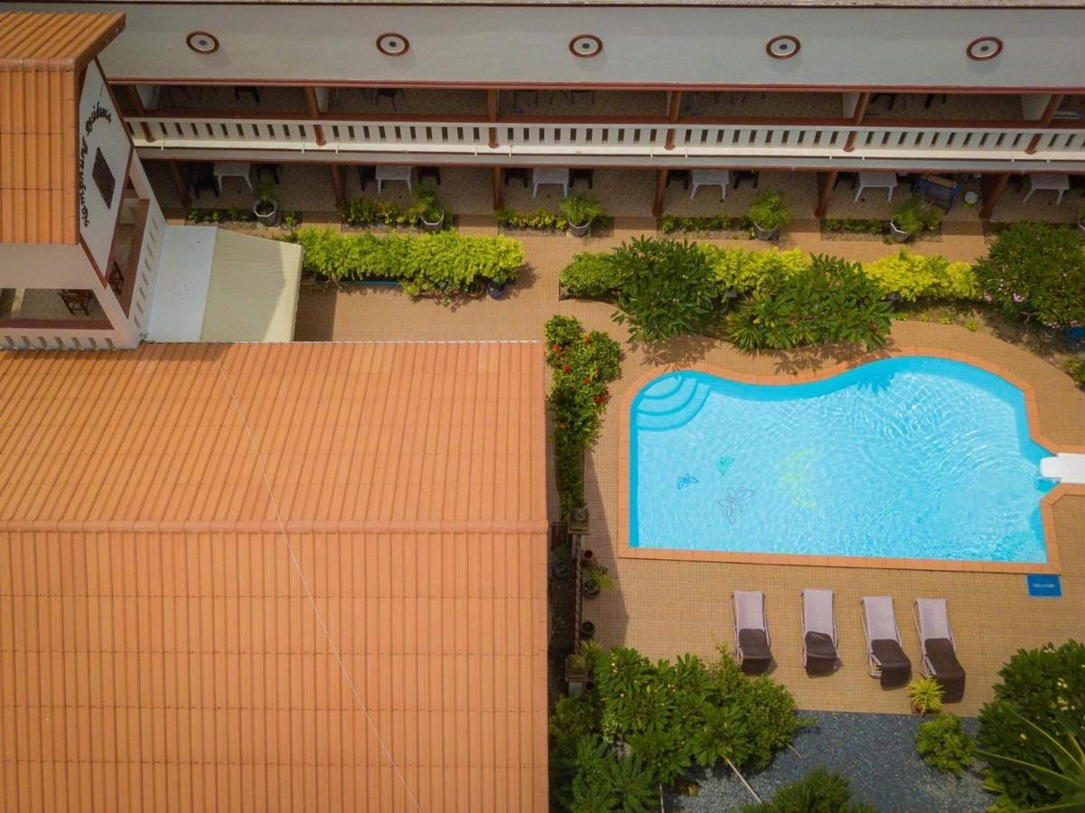 Namphung Phuket Boutique Resort Rawai Exterior foto