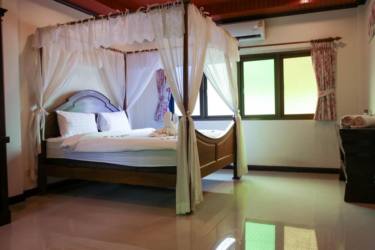 Namphung Phuket Boutique Resort Rawai Exterior foto
