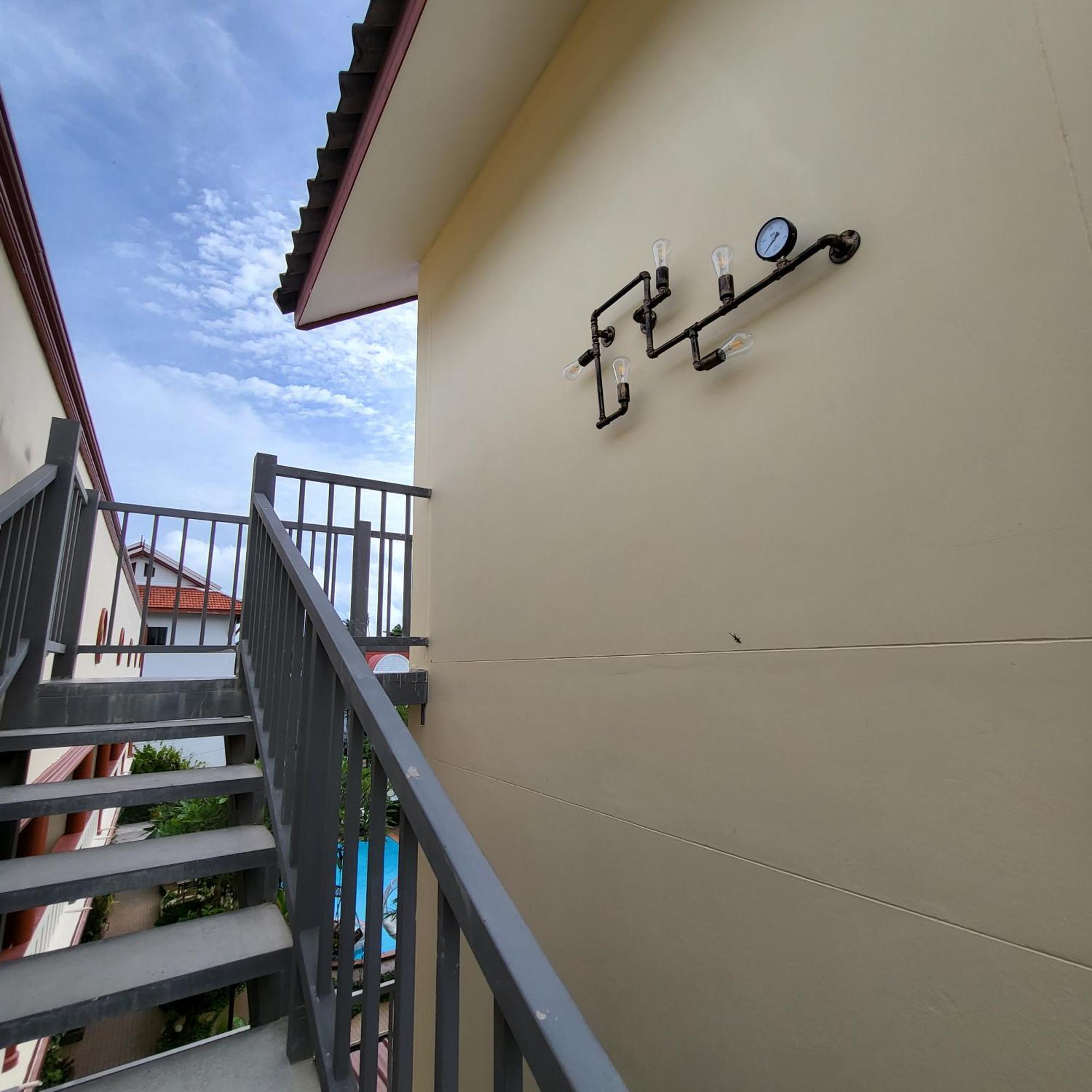 Namphung Phuket Boutique Resort Rawai Exterior foto