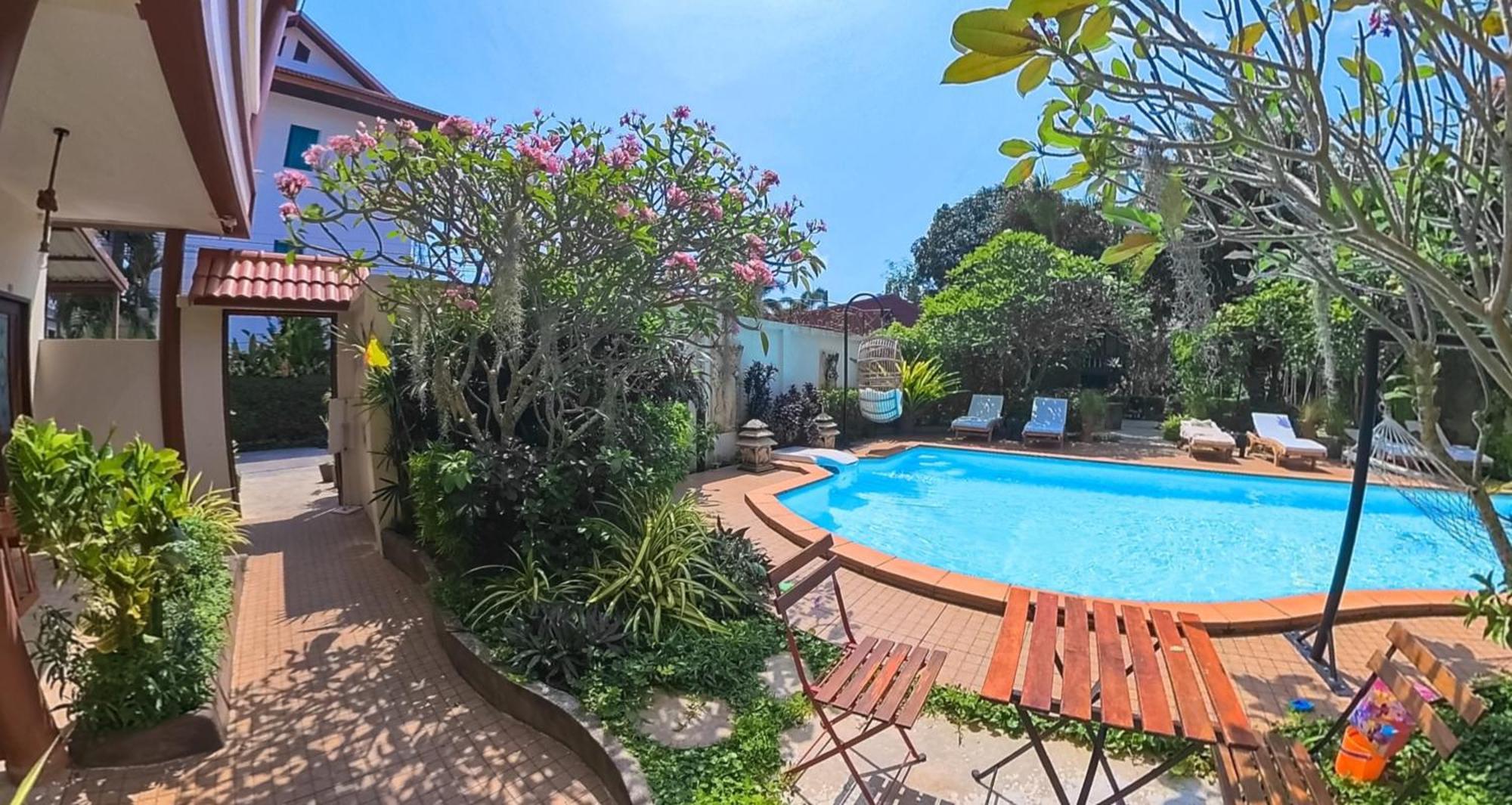 Namphung Phuket Boutique Resort Rawai Exterior foto