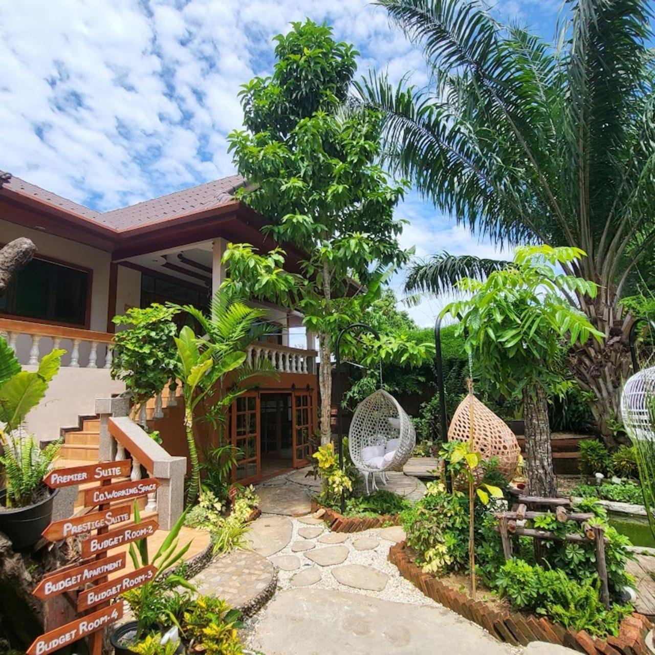 Namphung Phuket Boutique Resort Rawai Exterior foto