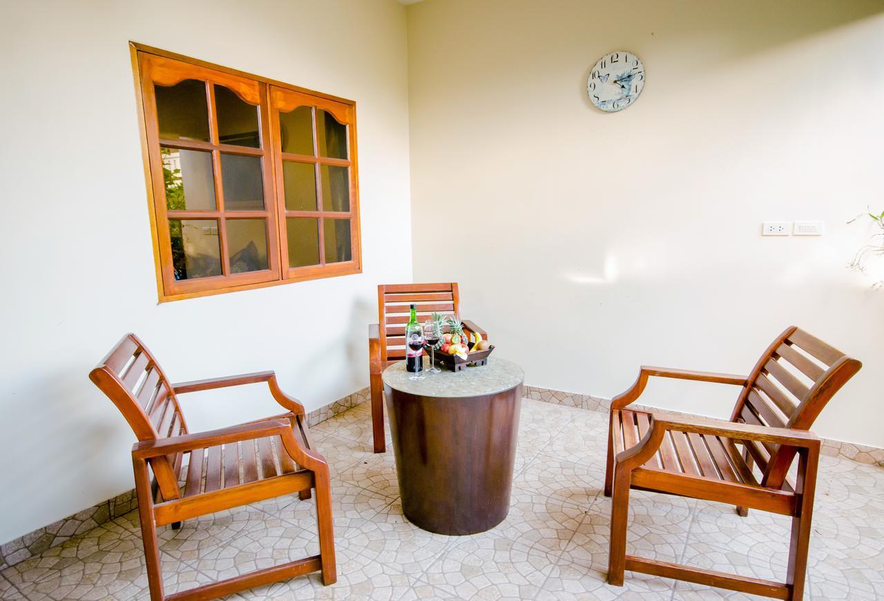 Namphung Phuket Boutique Resort Rawai Exterior foto